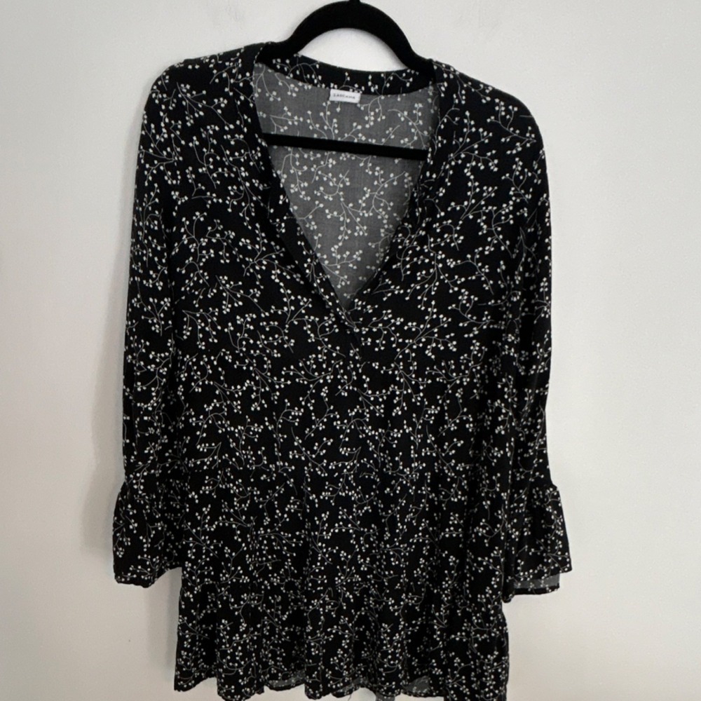 LASCANA Floral Blouse Ruffle Bell Sleeve V-Neck Black EUR 40/42 Viscose XL Comfy